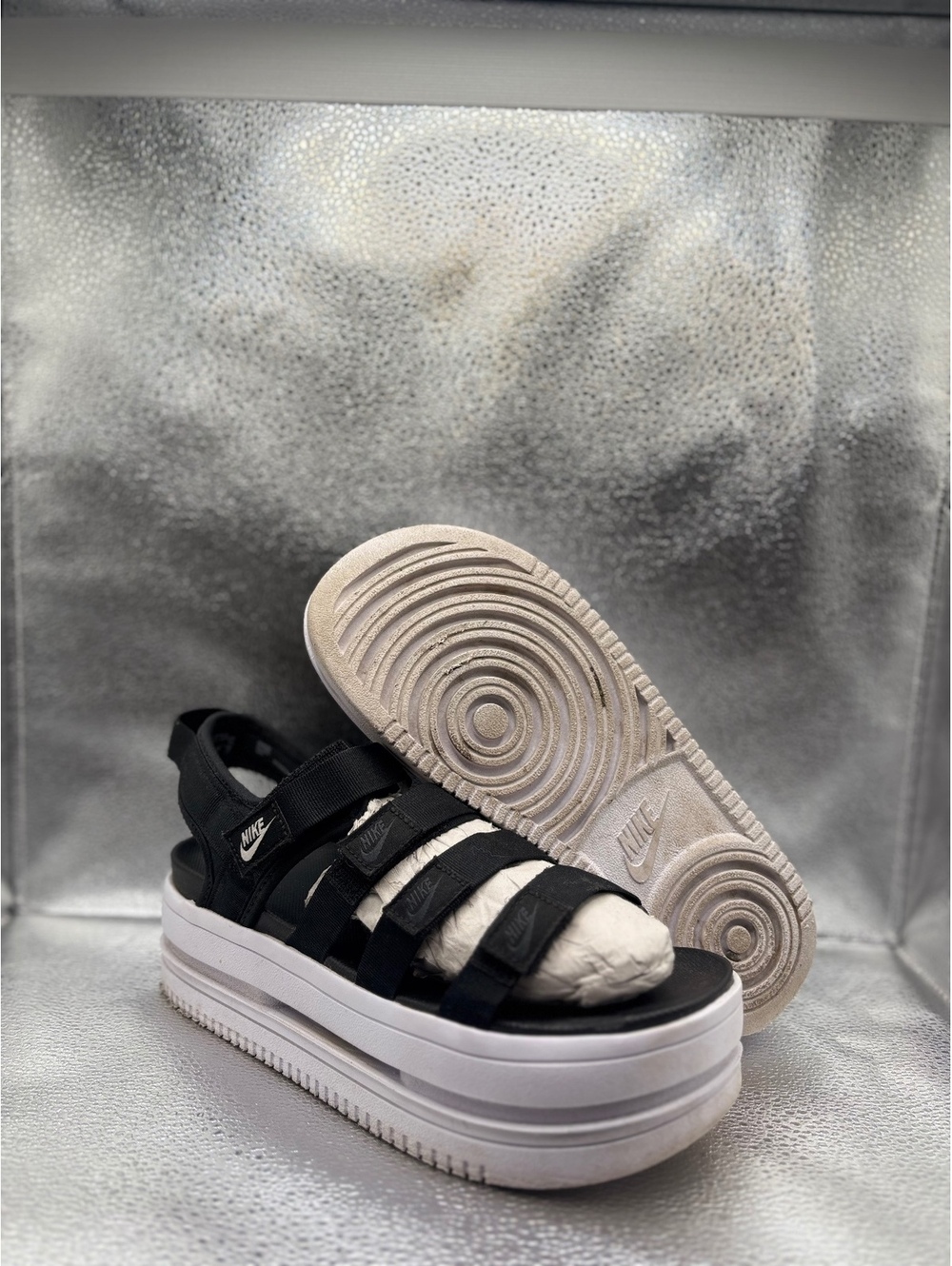 Nike icon classic platform sandals